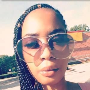 Meet your Posher, Tranesha